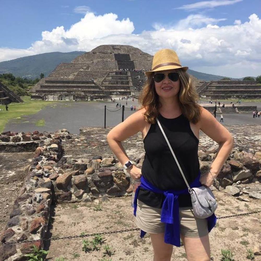 Meet your Posher, Pamela